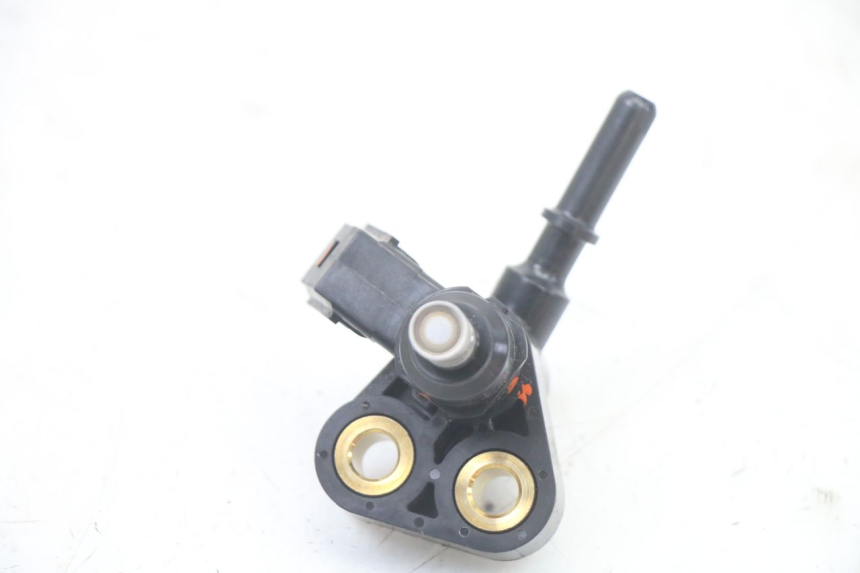 photo de FUEL INJECTOR HONDA PCX (JF57/JF64) 125 (2014 - 2018) - Technical close-up