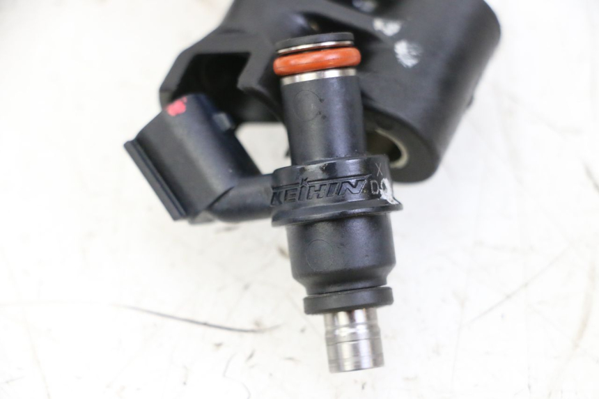 photo de FUEL INJECTOR SYM JOYMAX 250 (2013 - 2017) - Markings and original references