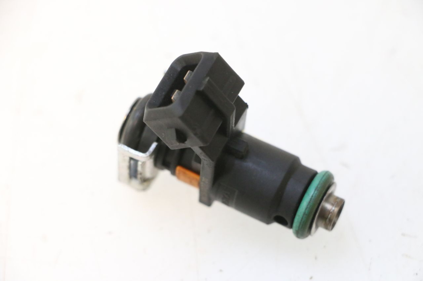 photo de FUEL INJECTOR PEUGEOT KISBEE 4T 50 (2023 - 2026) - Technical close-up