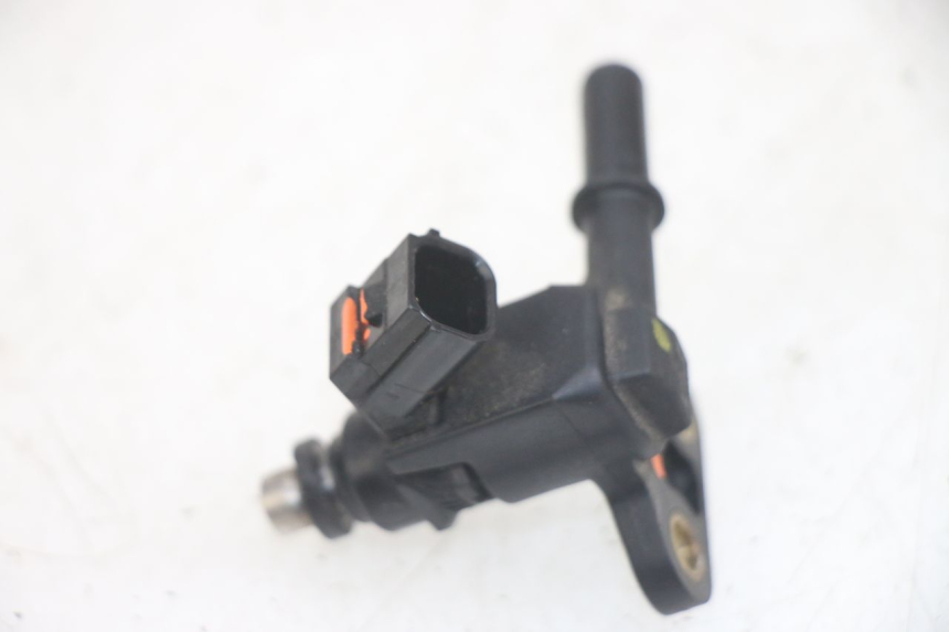 photo de INJECTOR PIAGGIO MEDLEY 125 (2016 - 2023) - Technical close-up