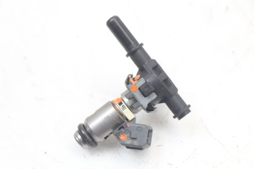 photo de FUEL INJECTOR PIAGGIO MP3 HPE 350 (2018 - 2020) - Main view