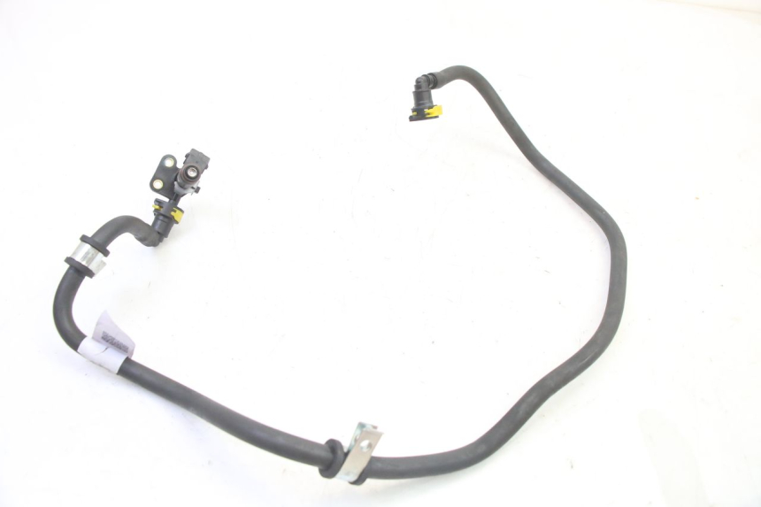 photo de FUEL INJECTOR PIAGGIO MP3 HPE 310 (2024 - 2025) - Technical close-up