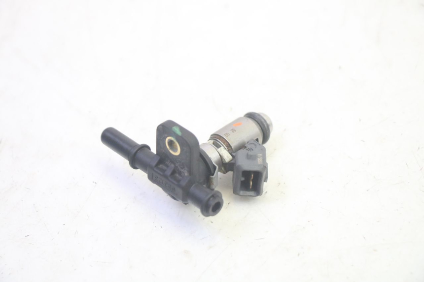 photo de FUEL INJECTOR PIAGGIO MP3 HPE 350 (2018 - 2020) - Zoom on usage condition