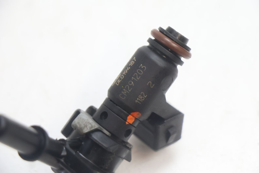 photo de FUEL INJECTOR PIAGGIO MP3 HPE 530 (2022 - 2026) - Fixing points details