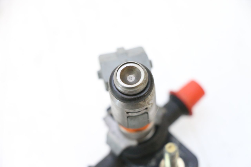 photo de INJECTOR PIAGGIO MP3 RL 250 (2006 - 2010) - Alternative perspective