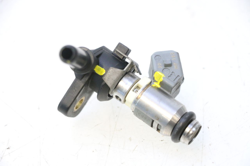 photo de FUEL INJECTOR PIAGGIO MP3 500 (2011 - 2015) - Product overview