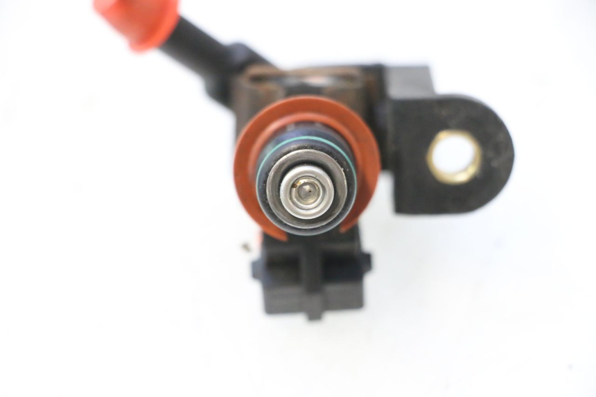 photo de FUEL INJECTOR KYMCO LIKE 4T 50 (2019 - 2025) - Technical close-up