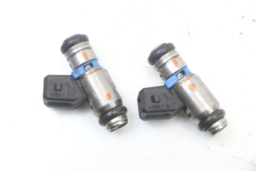 photo de FUEL INJECTOR MOTO GUZZI NORGE 8V GT 1200 (2011 - 2016) - Component detail