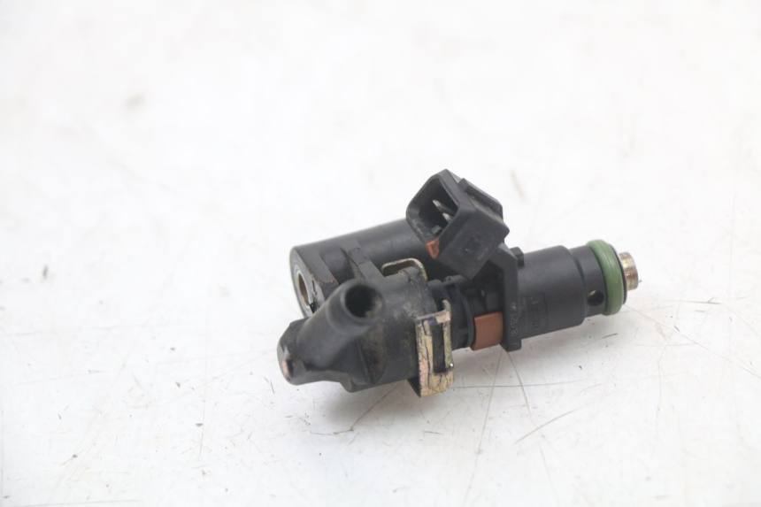 photo de FUEL INJECTOR PEUGEOT BELVILLE 125 (2017 - 2021) - Component detail