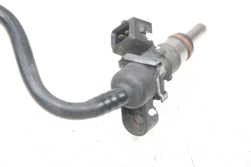 photo de FUEL INJECTOR BMW R GS 1200 (2005 - 2007) - Technical close-up