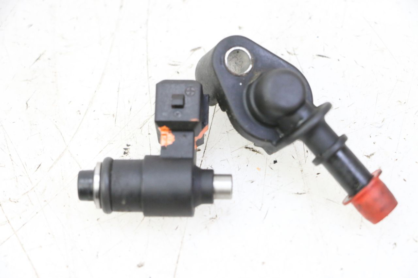 photo de FUEL INJECTOR MAG POWER R-STREET 50 (2016 - 2025) - Alternative perspective