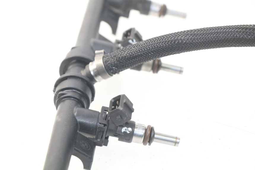 photo de FUEL INJECTOR BMW S RR ABS S1000RR 1000 (2009 - 2011) - Markings and original references