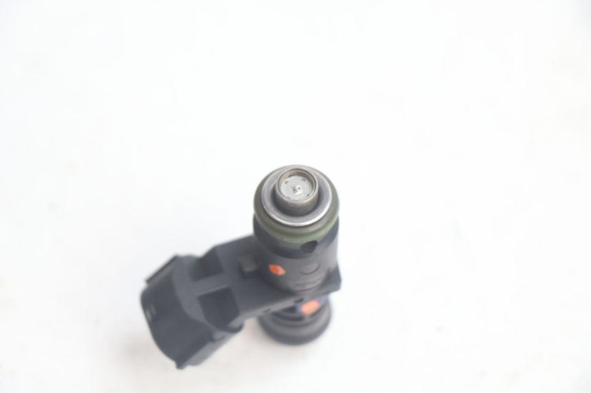 photo de FUEL INJECTOR PEUGEOT SATELIS 125 (2013 - 2018) - Technical close-up
