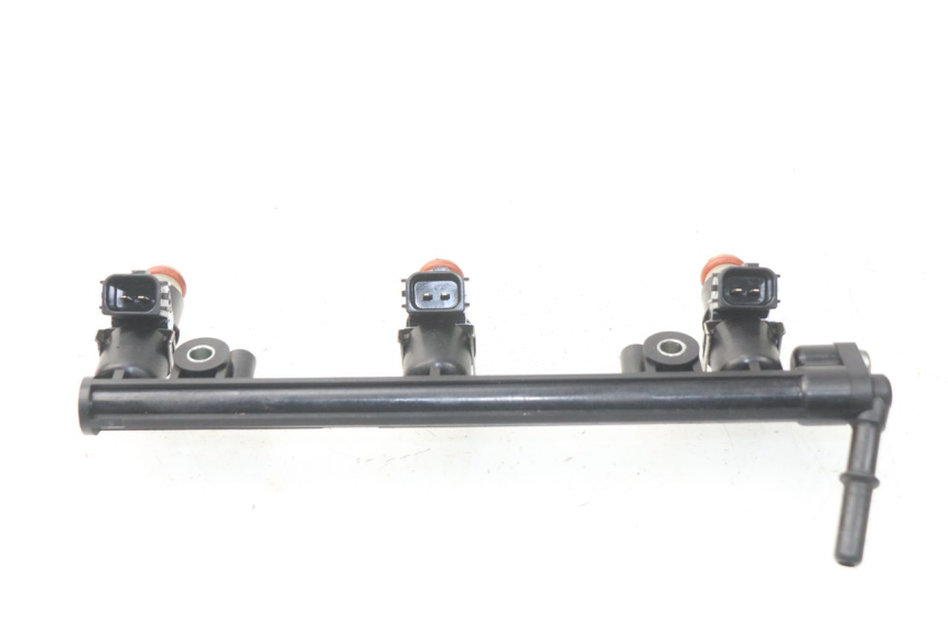 photo de FUEL INJECTOR TRIUMPH SPRINT ST ABS 1050 (2005 - 2007) - Additional view of the item