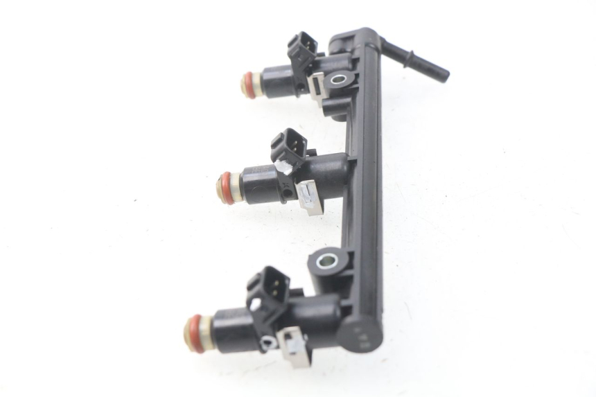 photo de FUEL INJECTOR TRIUMPH SPRINT ST ABS 1050 (2005 - 2007) - Zoom on usage condition