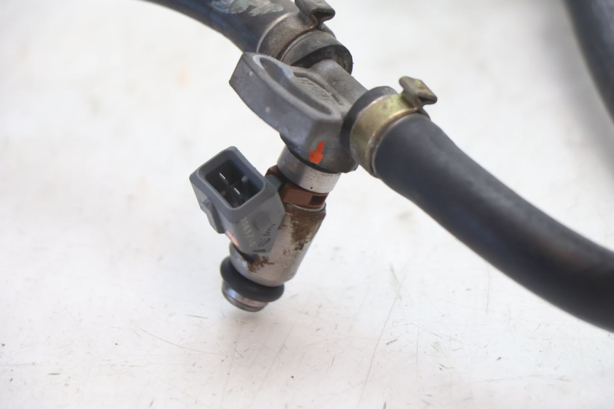 photo de FUEL INJECTOR DUCATI SS IE DS CARENEE 1000 (2002 - 2006) - Component detail