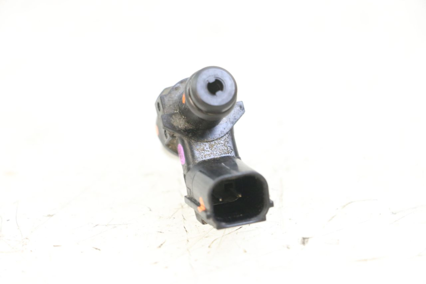 photo de FUEL INJECTOR SUZUKI BURGMAN 125 (2018 - 2021) - Technical close-up