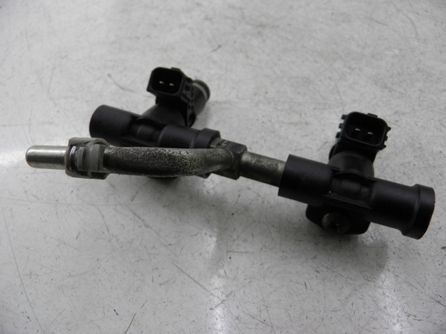 photo de FUEL INJECTOR SUZUKI BURGMAN EXECUTIVE 650 (2008 - 2010) - Technical close-up