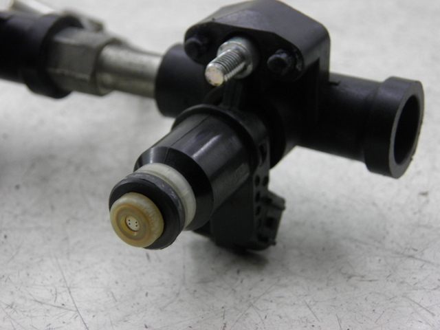 photo de FUEL INJECTOR SUZUKI BURGMAN EXECUTIVE 650 (2008 - 2010) - Product overview