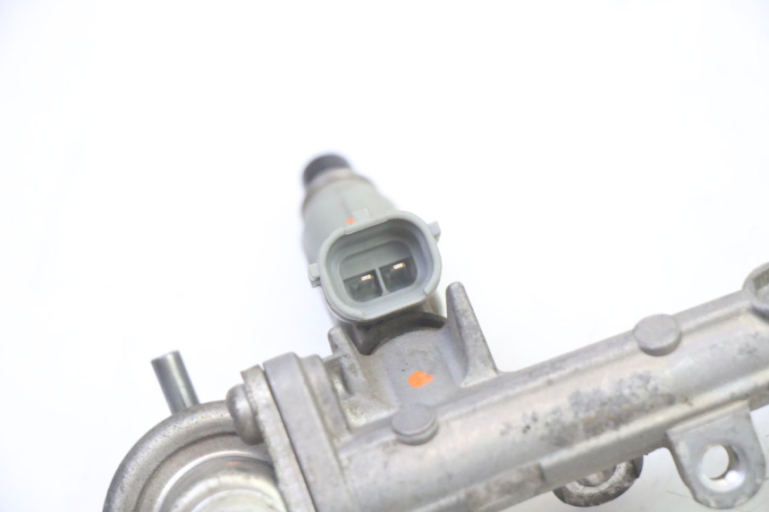 photo de FUEL INJECTOR YAMAHA TDM ABS 900 (2002 - 2014) - Zoom on usage condition