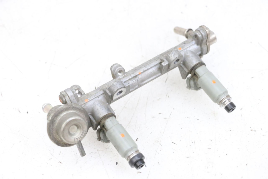 photo de FUEL INJECTOR YAMAHA TDM ABS 900 (2002 - 2014) - Alternative perspective