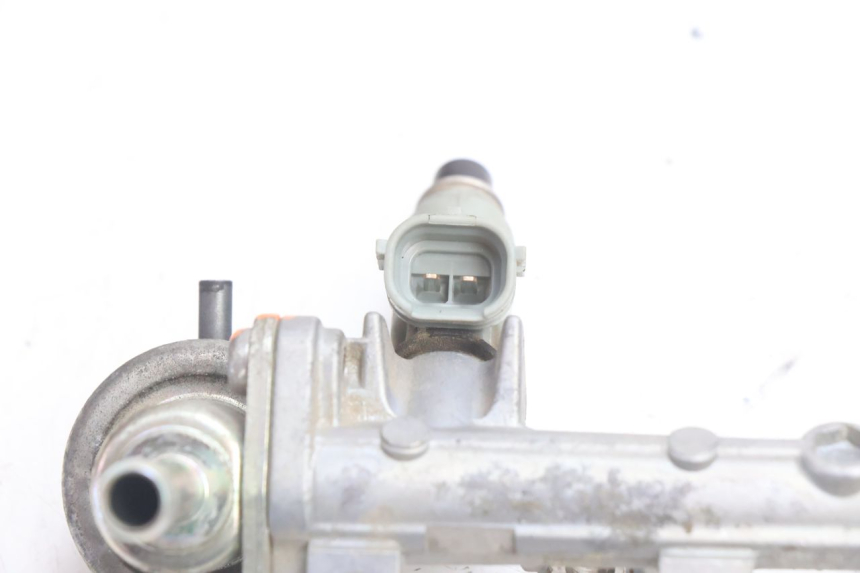 photo de FUEL INJECTOR YAMAHA TDM ABS 900 (2002 - 2014) - Zoom on usage condition