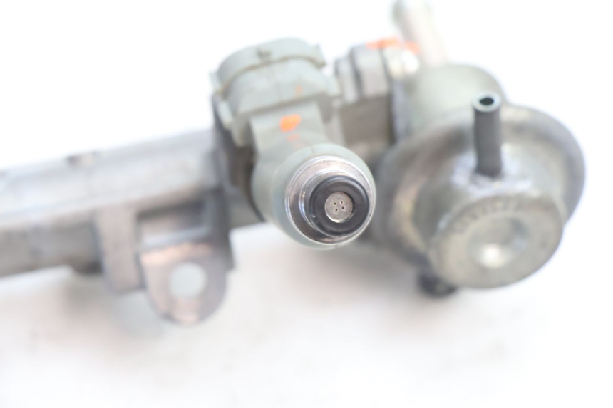 photo de FUEL INJECTOR YAMAHA TDM ABS 900 (2002 - 2014) - Markings and original references