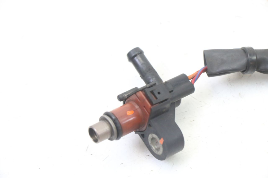 photo de INJECTOR YAMAHA XMAX X-MAX 125 (2006 - 2009) - Technical close-up