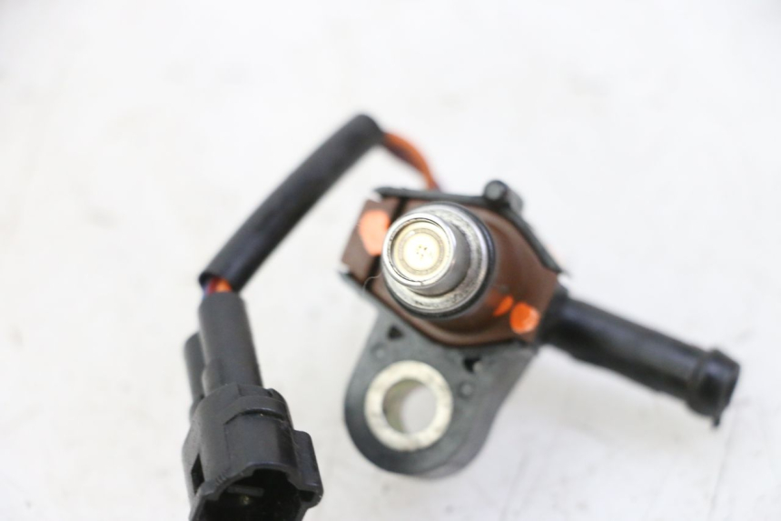 photo de INJECTOR YAMAHA X-MAX XMAX 250 (2006 - 2009) - Technical close-up