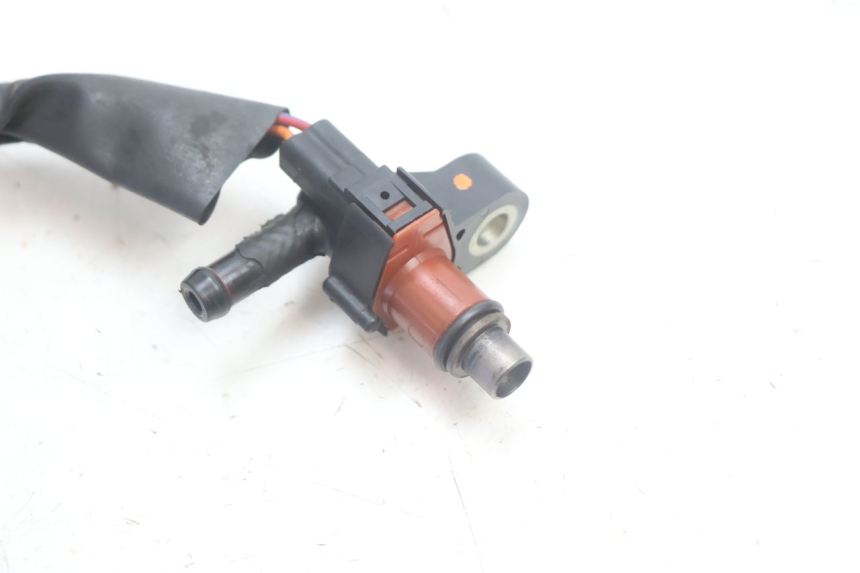 photo de INJECTOR YAMAHA XMAX X-MAX 125 (2006 - 2009) - Component detail