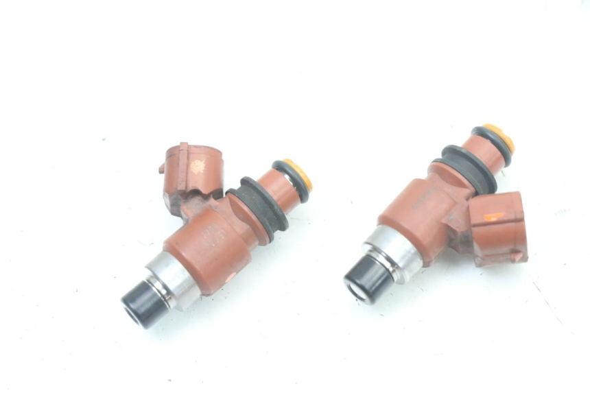 photo de FUEL INJECTOR YAMAHA YP T-MAX TMAX 530 (2017 - 2020) - Alternative perspective