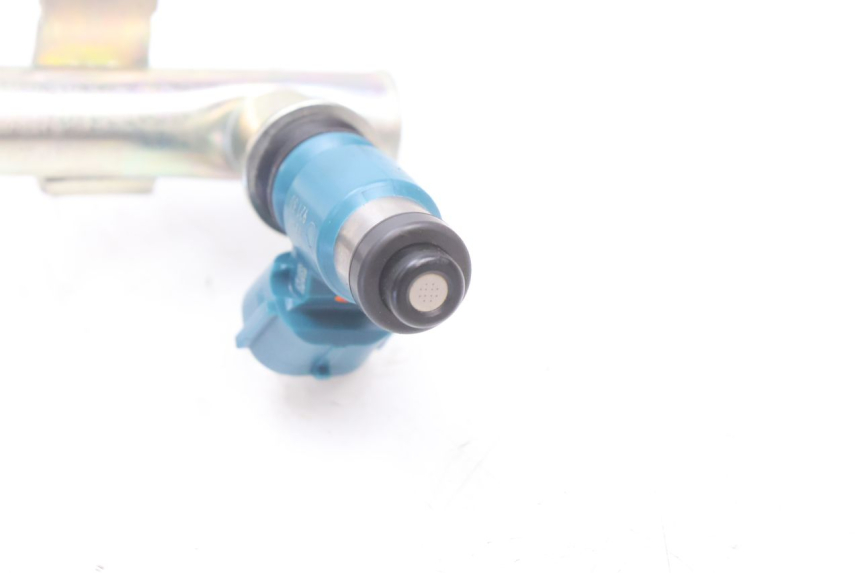 photo de FUEL INJECTOR YAMAHA YZF R6 600 (2008 - 2009) - Distinctive features