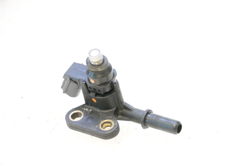 photo de INJECTOR PIAGGIO ZIP 4T 50 (2018 - 2020) - Alternative perspective