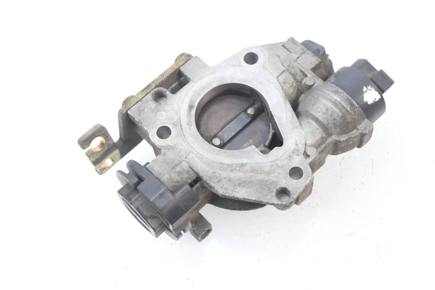photo de INJECTION THROTTLE BODIES PIAGGIO BEVERLY 500 (2003 - 2007) - Technical close-up
