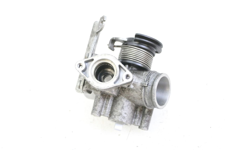 photo de INJECTION BMW C1 125 (2000 - 2003) - Component detail