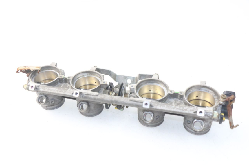 photo de INJECTION THROTTLE BODIES MV AGUSTA BRUTALE R WALLY 910 (2008 - 2008) - Zoom on usage condition