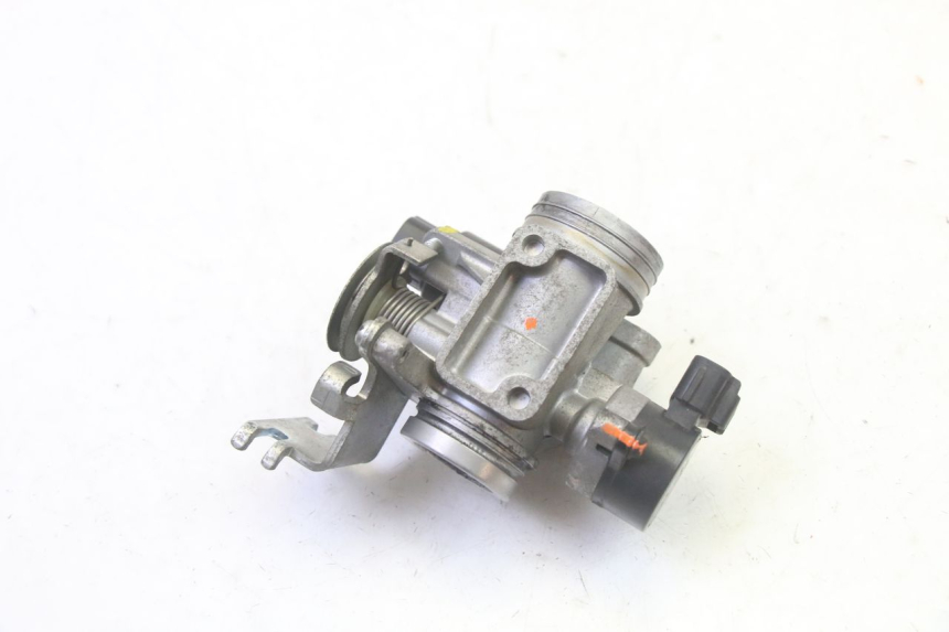 photo de INJECTION SUZUKI BURGMAN 125 (2007 - 2014) - Alternative perspective