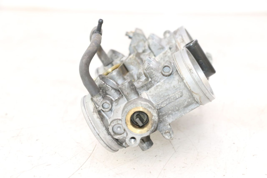 photo de INJECTION THROTTLE BODIES SUZUKI BURGMAN EXECUTIVE ABS 650 (2006 - 2012) - Technical close-up