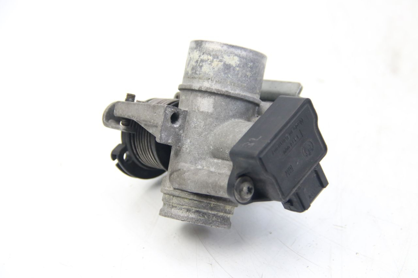 photo de INJECTION BMW C1 125 (2000 - 2003) - Fixing points details