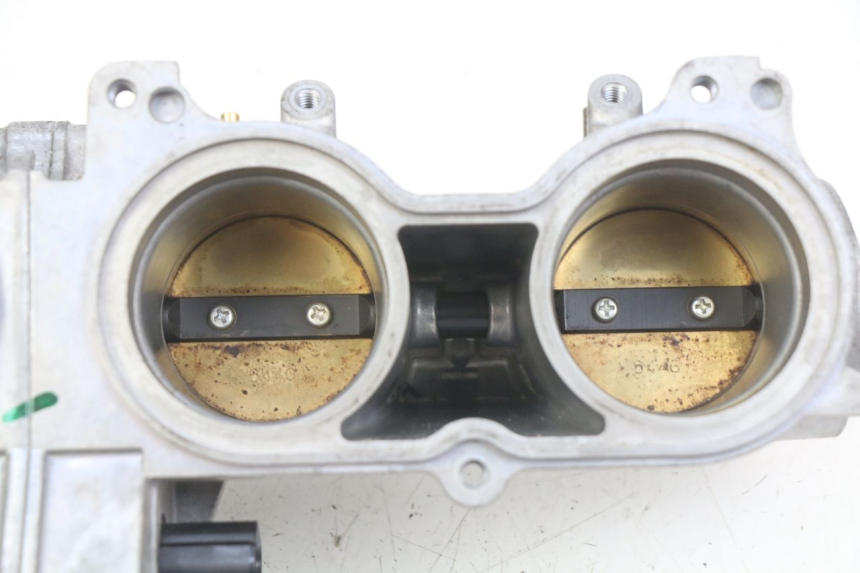 photo de INJECTION HONDA CB R 1000 (2018 - 2023) - Alternative angle