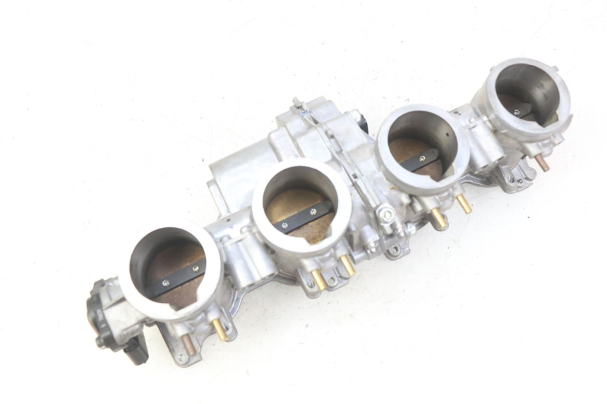 photo de INJECTION HONDA CB R 1000 (2018 - 2023) - Technical close-up