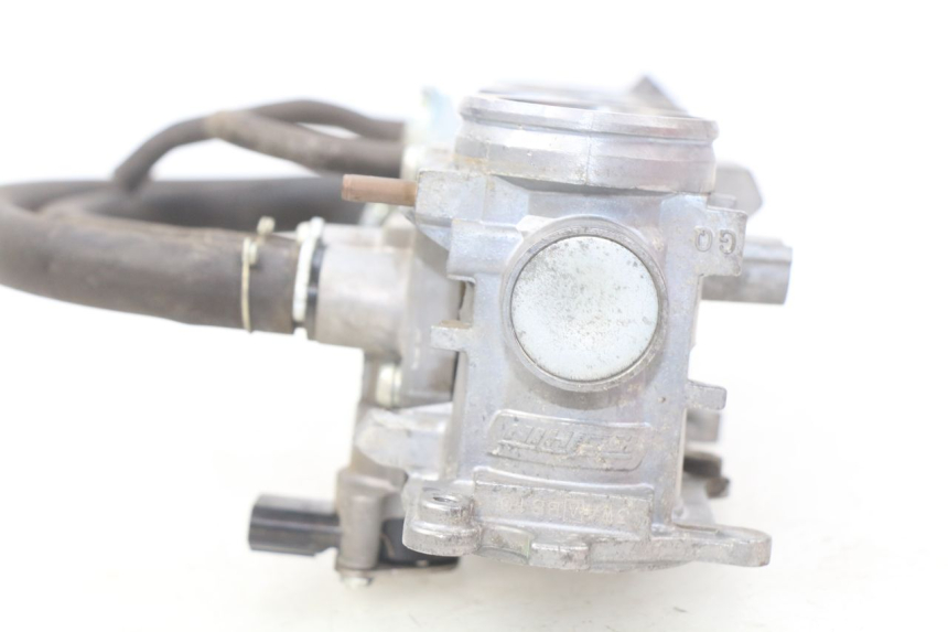 photo de INJECTION THROTTLE BODIES HONDA CBRF CBR-F PC41 600 (2011 - 2013) - Alternative perspective