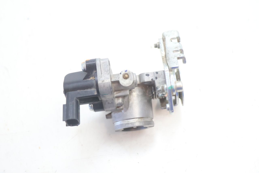 photo de INJECTION THROTTLE BODIES HONDA CRF CR-F 125 (2020 - 2021) - Technical close-up