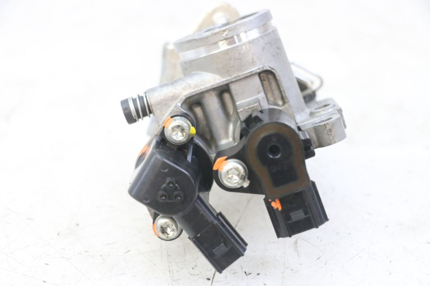 photo de INJECTION THROTTLE BODIES HONDA CRF-F CRF F 110 (2019 - 2022) - Fixing points details