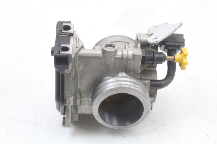 photo de INJECTION THROTTLE BODIES HONDA CRF R 250 (2020 - 2021) - Alternative perspective