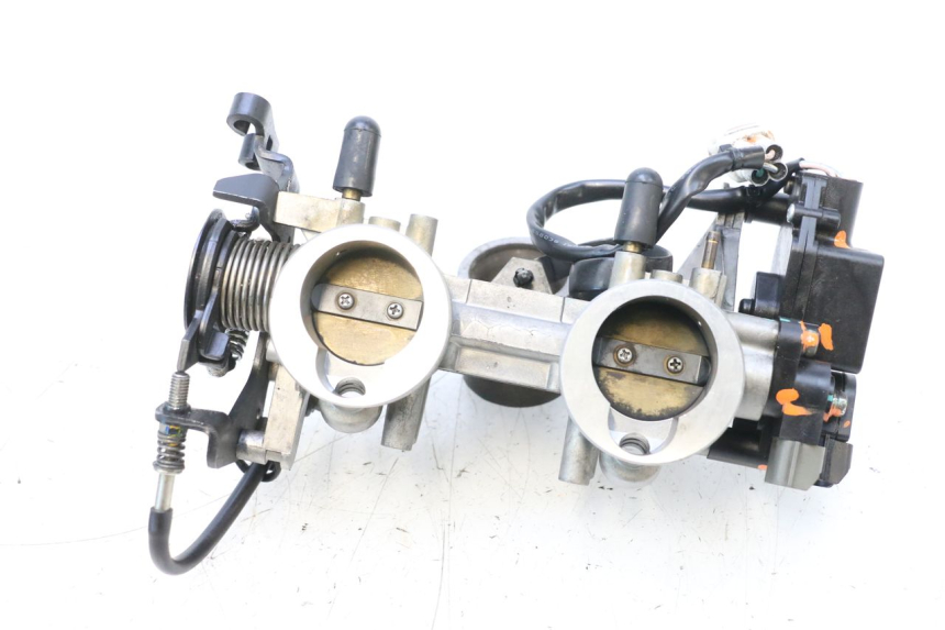 photo de INJECTION THROTTLE BODIES KAWASAKI ER-6 ER6 F ABS 650 (2012 - 2016) - Technical close-up