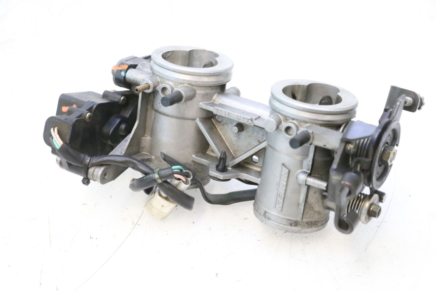 photo de INJECTION THROTTLE BODIES KAWASAKI ER-6 ER6 N 650 (2005 - 2009) - Zoom on usage condition