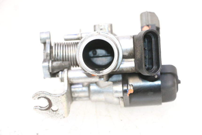 photo de FUEL INJECTION KEEWAY F-ACT FACT EVO 50 (2020 - 2026) - Fixing points details
