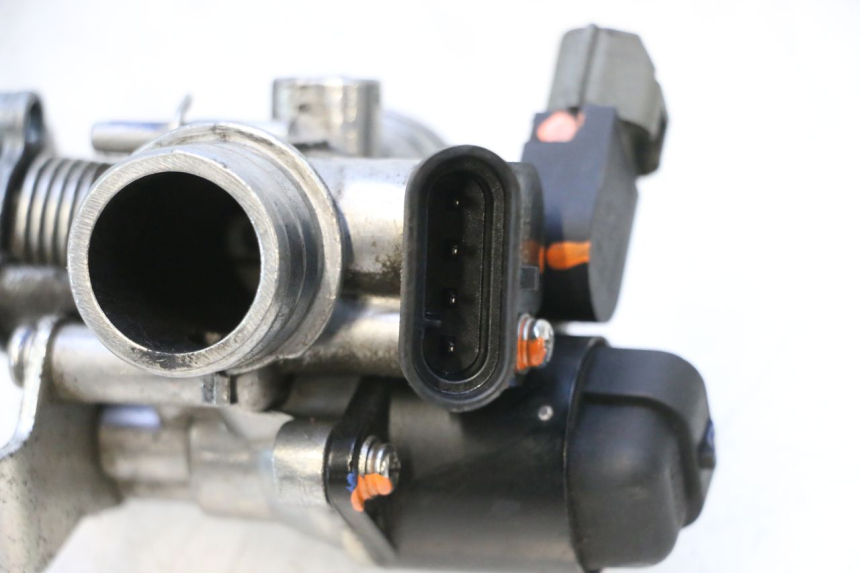 photo de FUEL INJECTION KEEWAY F-ACT FACT EVO 50 (2020 - 2026) - Surface and material condition