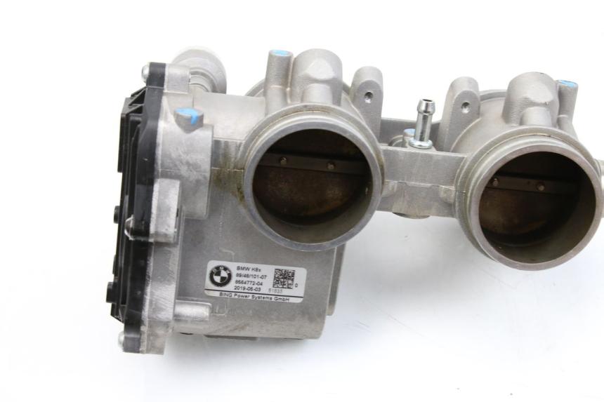 photo de INJECTION THROTTLE BODIES BMW F GS K81 850 (2018 - 2023) - Surface and material condition